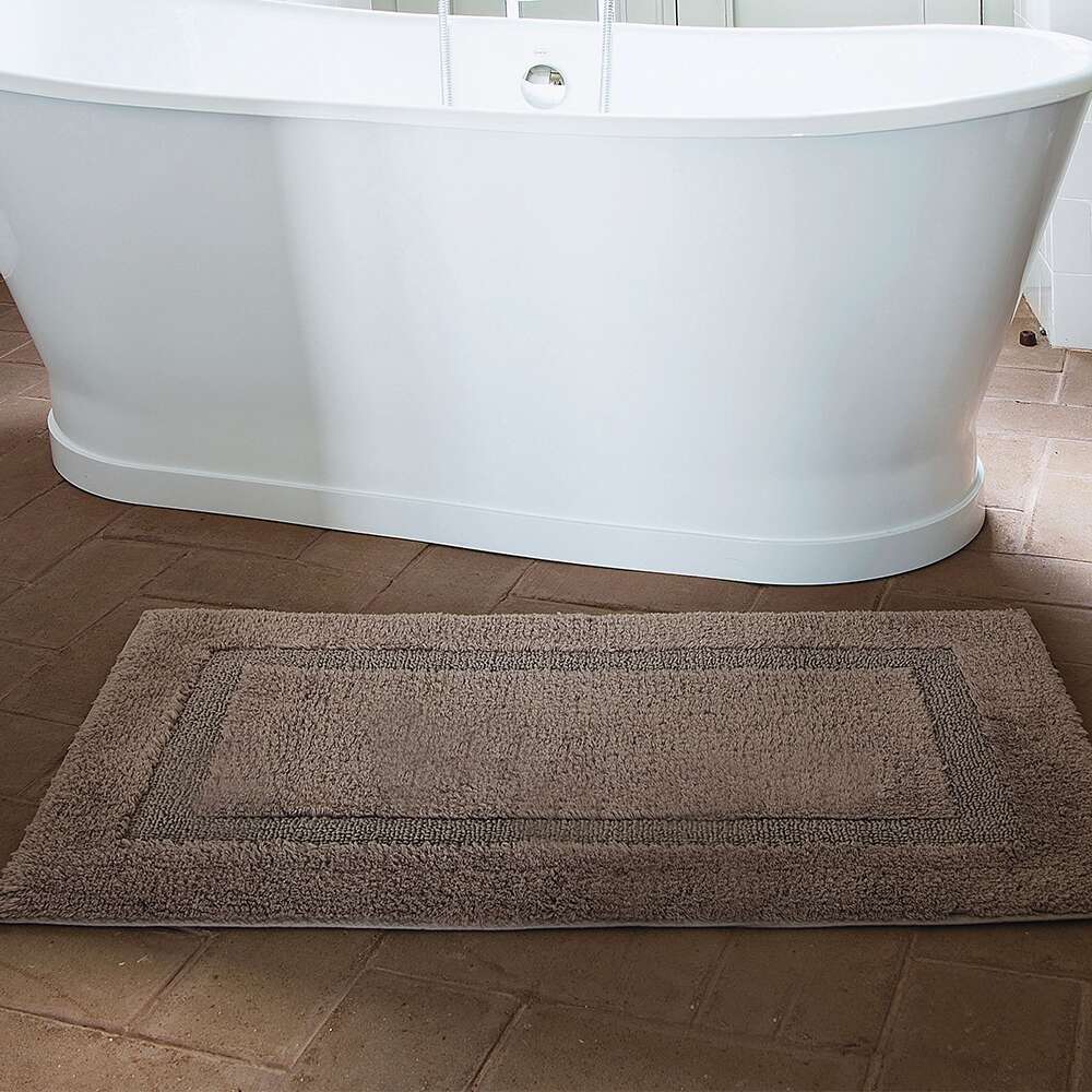 Classic Bath Rug by Graccioza | Fine Linens