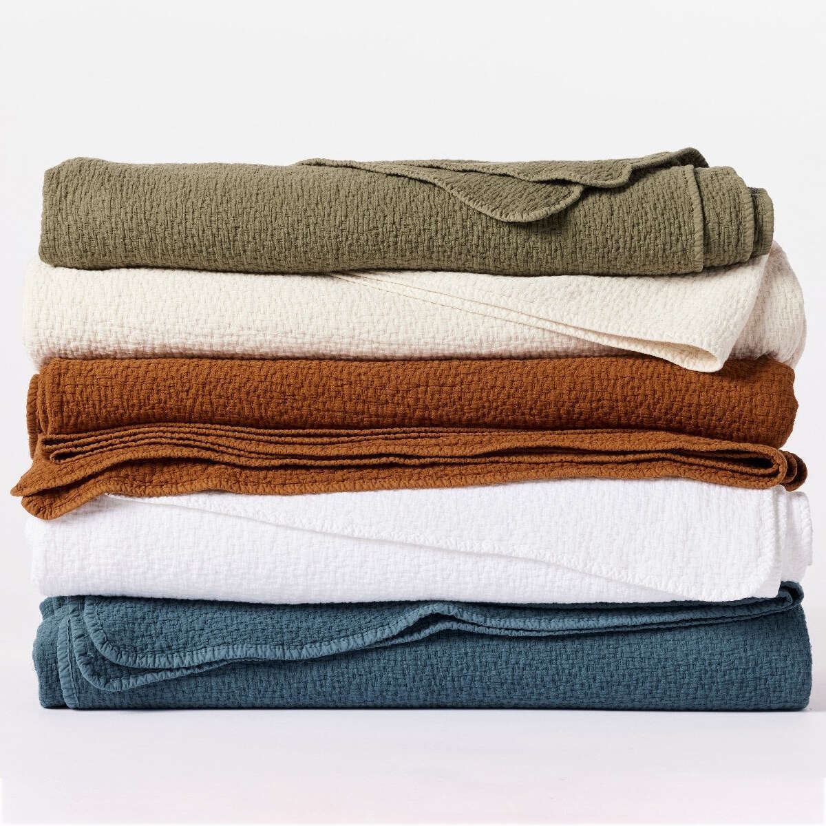 Coyuchi Cascade Matelasse Blanket