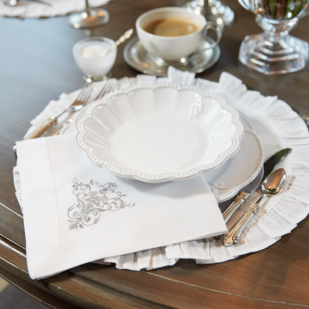 Arte Italica Bella Bianca Medallion Bowls - Thumbnail 5