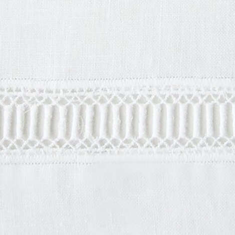 Home Treasures Doric Tablecloth - Thumbnail 4