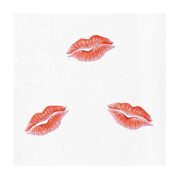 Kiss Tissue Box Cover – Henry Handwork