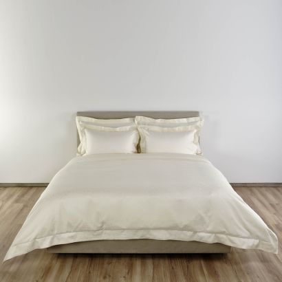 Joanne by Celso de Lemos Duvet Cover