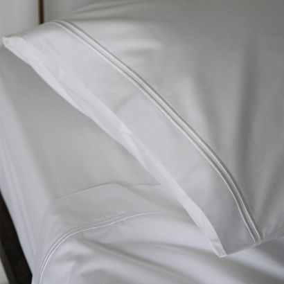 Two Row Percale Cord 600 TC By Peter Reed Fitted Sheet