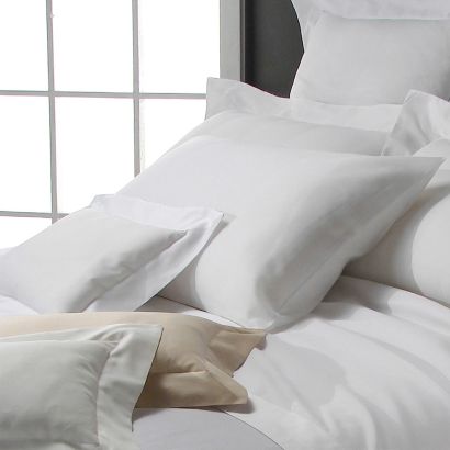 Elegante Percale Solid Hemstitch by Dea Linens Flat Sheet