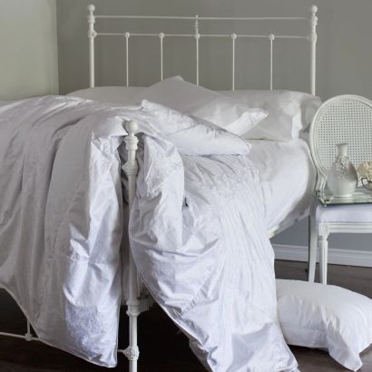 James Bay Down Duvet - Lyocell/Cotton Batiste by St. Geneve Comforter Ultralight
