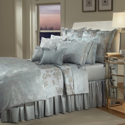 Orchid by Home Treasures Bedskirt