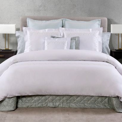 Sole Embroidery by Dea Linens Fitted Sheet