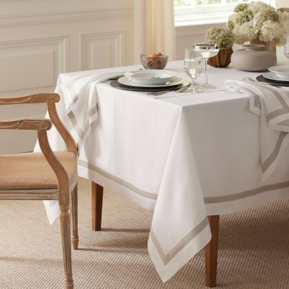 Alina Linen Table by Home Treasures Tablecloth