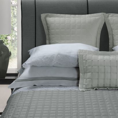 Minerva by Dea Linens Quilted Cushion Cover