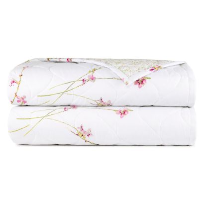 Gaura by Yves Delorme Quilted Coverlet
