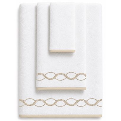 Calista Embroidery by Home Treasures Bath Towel (Rounded Piping)
