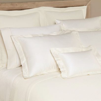 Villa by Home Treasures Pillowcase