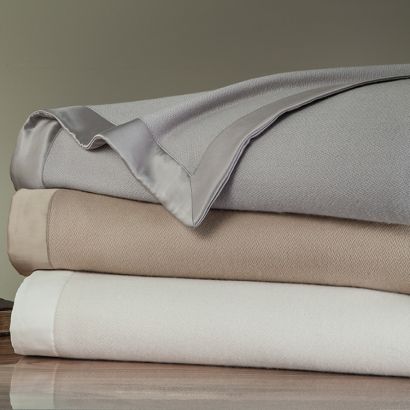 Serena by Home Treasures Blanket