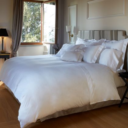 Nuvola Sateen by Signoria Firenze