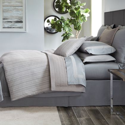 Leonardo By Home Treasures