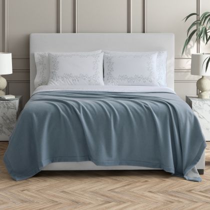 Cosmo Blanket by Matouk