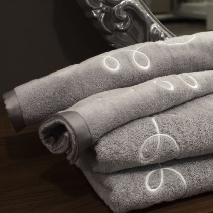 Giudecca with Classic Border by Signoria Firenze