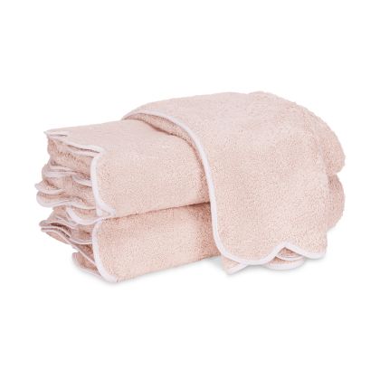 Cairo Scallop by Matouk