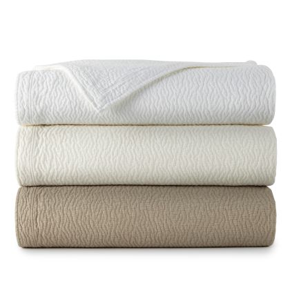 Mia Coverlet by Peacock Alley