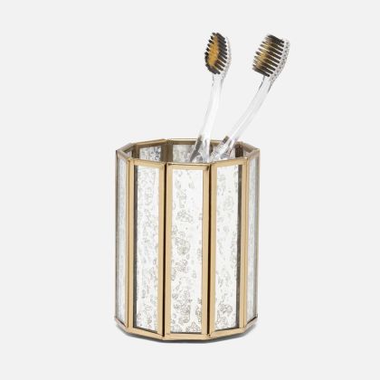 Grevena by Pigeon & Poodle