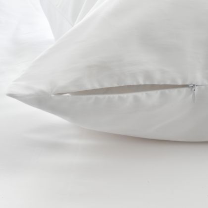 Porto by St. Geneve