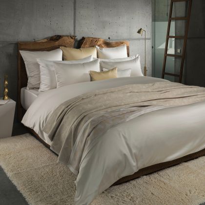 Caviar by Celso de Lemos