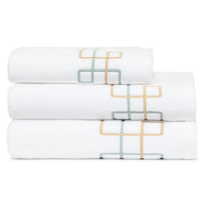 Villa Towel by Yves Delorme