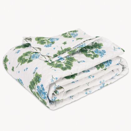 Geranium Quilt by Matouk