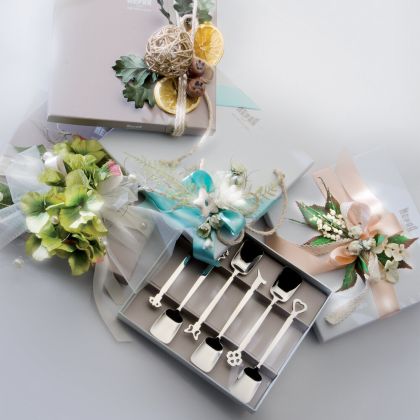 Evento Mirror Serveware by Mepra