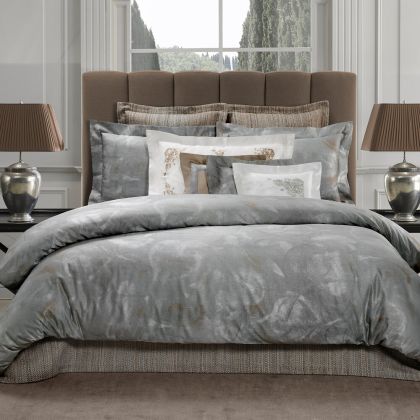 Andromeda Jacquard Insert by Dea Linens