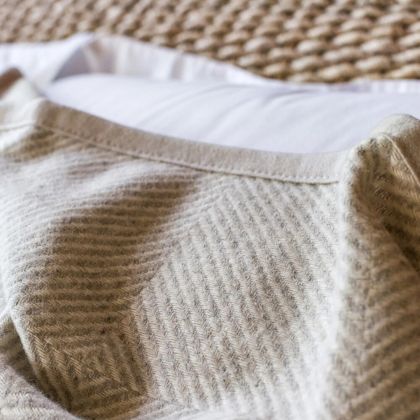 Mérilin Blanket by Brun de Vian-Tiran