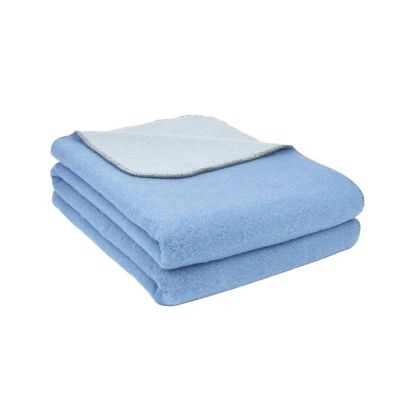 Comtat Blanket by Brun de Vian-Tiran