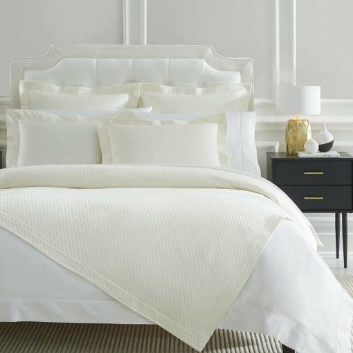 Bari by Sferra Fabric