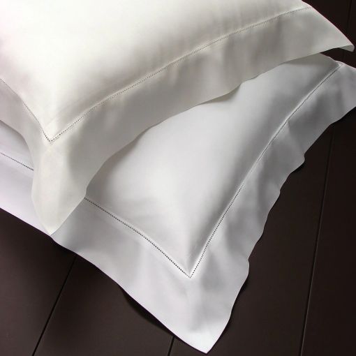 Bella Percale Solid Plain by Dea Linens Pillowcases
