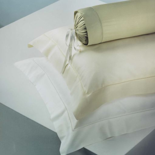 Eleonora Raso by Dea Linens Pillowcases