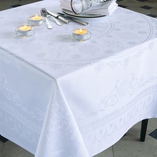 Eloise by Garnier Thiebaut Tablecloth