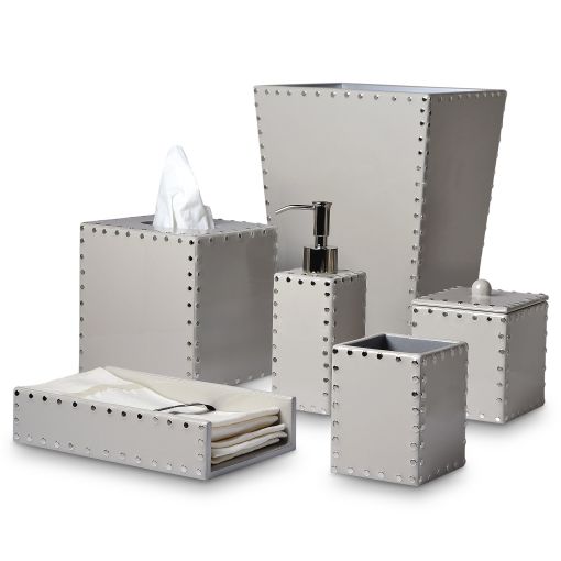 Aéro by Mike + Ally Bath Accessories