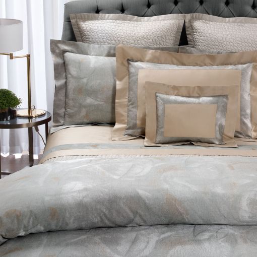 Andromeda Jacquard Insert by Dea Linens Flat Sheet - Raso