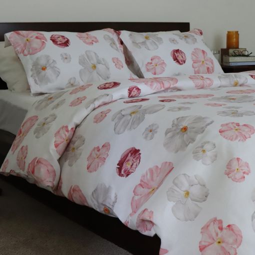 Poppy Linen by Huddleson Pillowcases