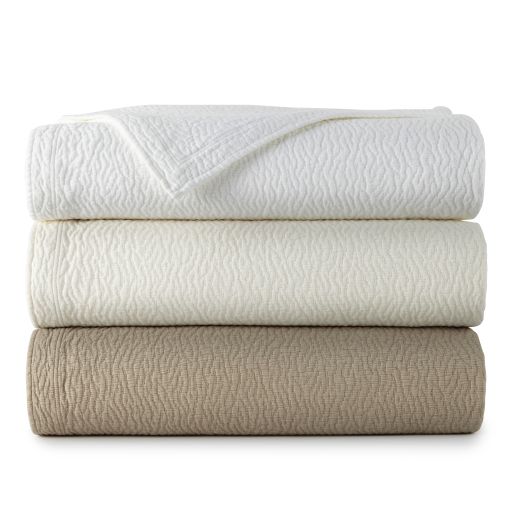 Mia Coverlet by Peacock Alley