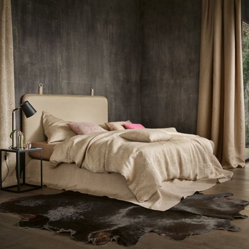 Isabella by Leitner Leinen Bedskirt