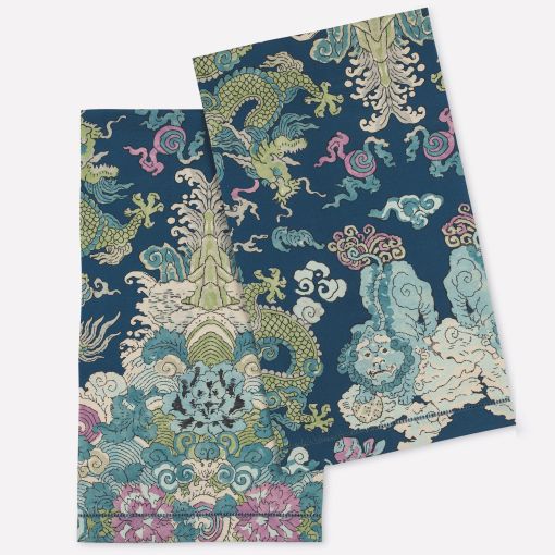 Magic Mountain Guest Towel by Matouk