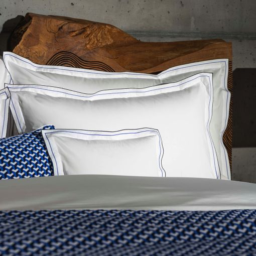 Areo by Celso de Lemos