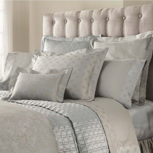 Kashan by Home Treasures Duvet Cover