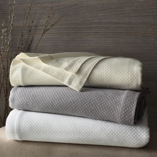 Lisboa Blanket by Home Treasures