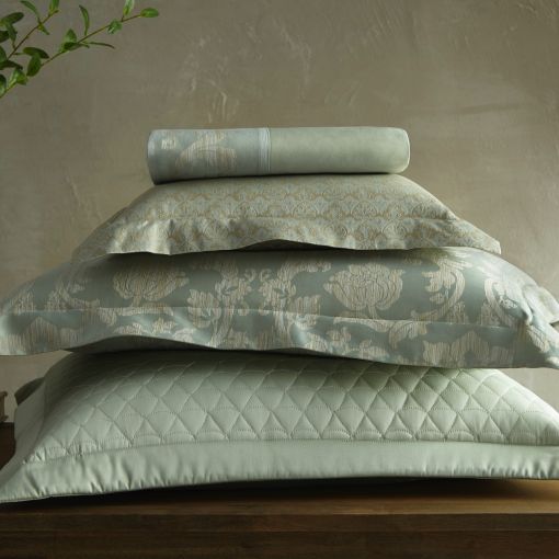 Anastasia by Home Treasures