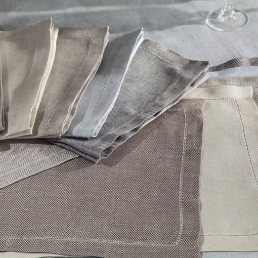 Zebra Table by Home Treasures