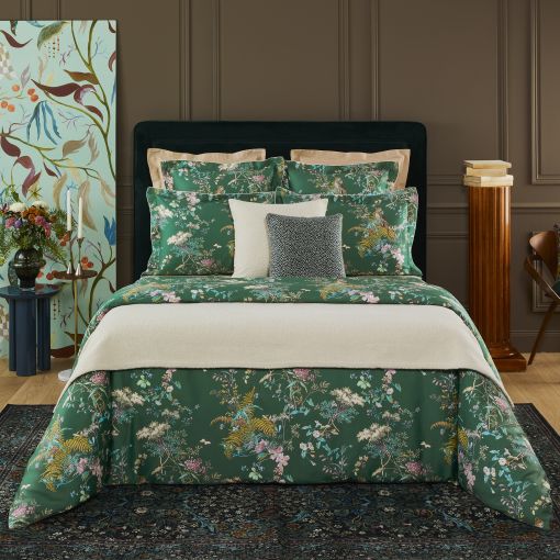 Contes by Yves Delorme