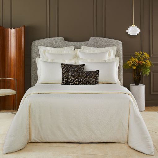 Leopard by Yves Delorme