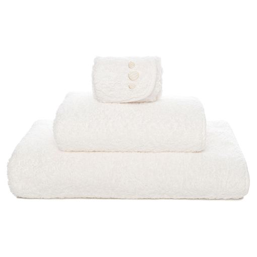 Enchant Towel by Graccioza